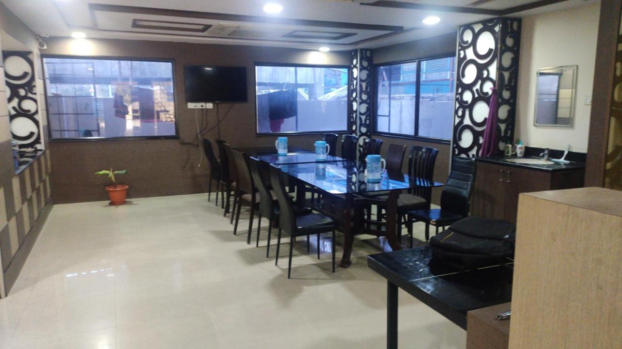 Skyview Suites Hyderabad Exterior foto